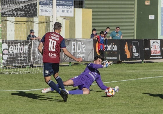 Partido de la Segoviana ante la Llerenense