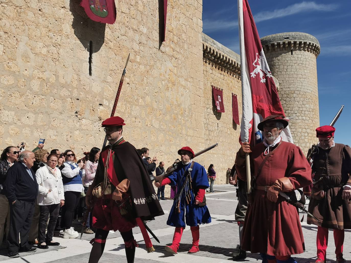 Éxito de público en el Mercado Comunero de Torrelobatón