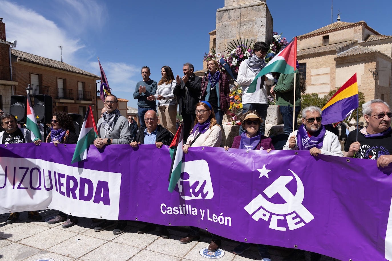 Políticos de todo signo se dan cita en Villalar de los Comuneros