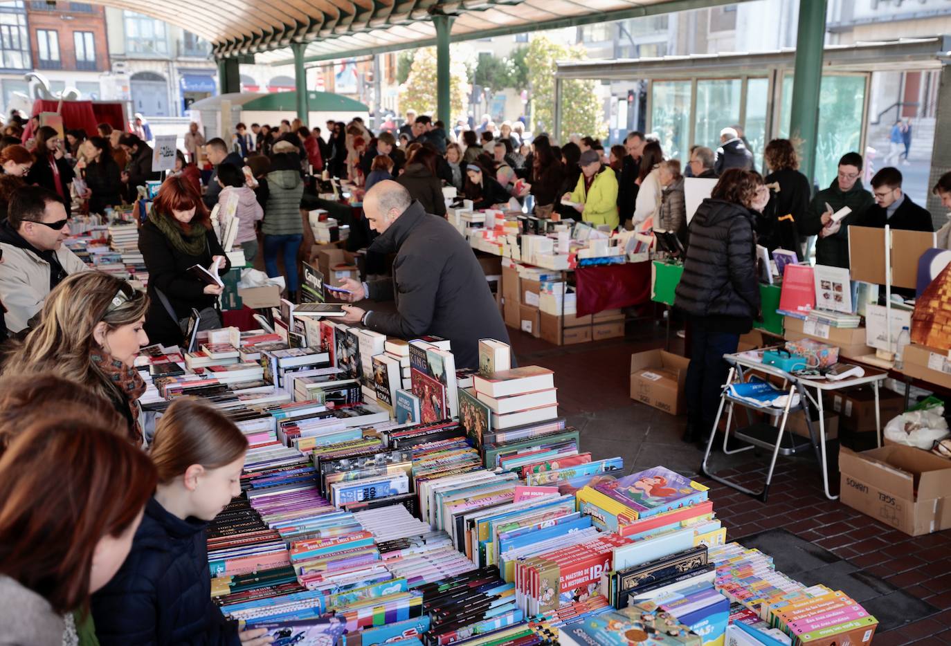 Valladolid celebra el Día del Libro