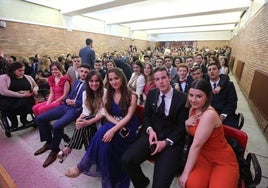 Fiesta de graduación de alumnos de Bachillerato.