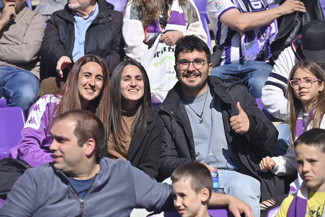 Búscate en la grada del estadio José Zorrilla (4/4)