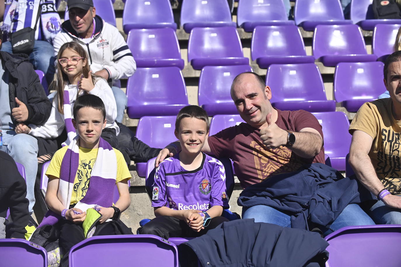 Búscate en la grada del estadio José Zorrilla (4/4)