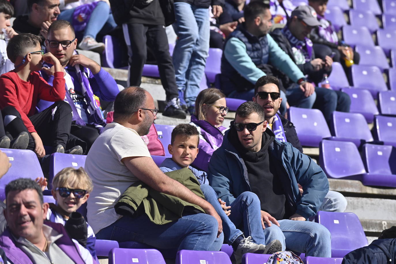 Búscate en la grada del estadio José Zorrilla (4/4)