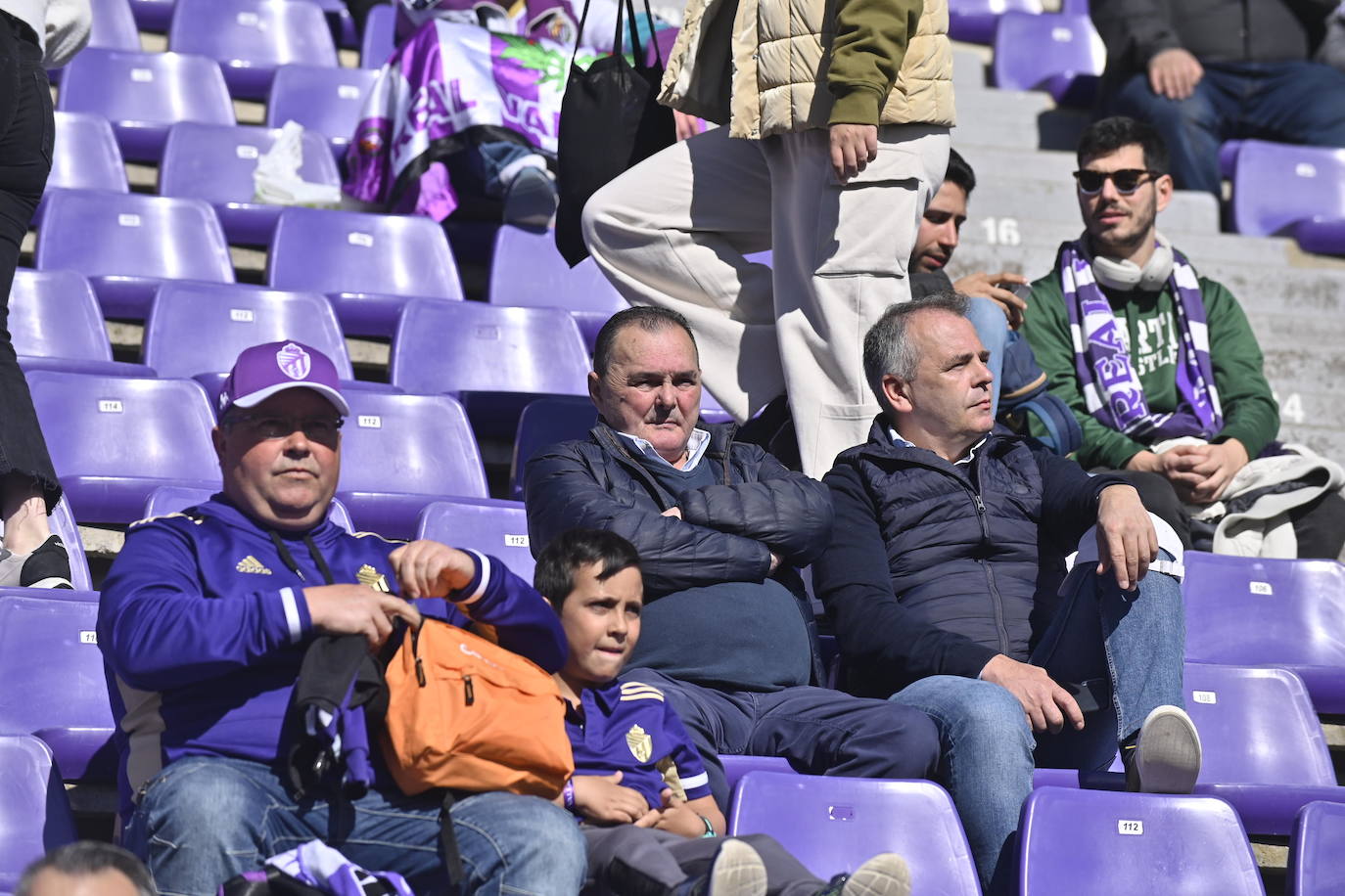 Búscate en la grada del estadio José Zorrilla (3/4)