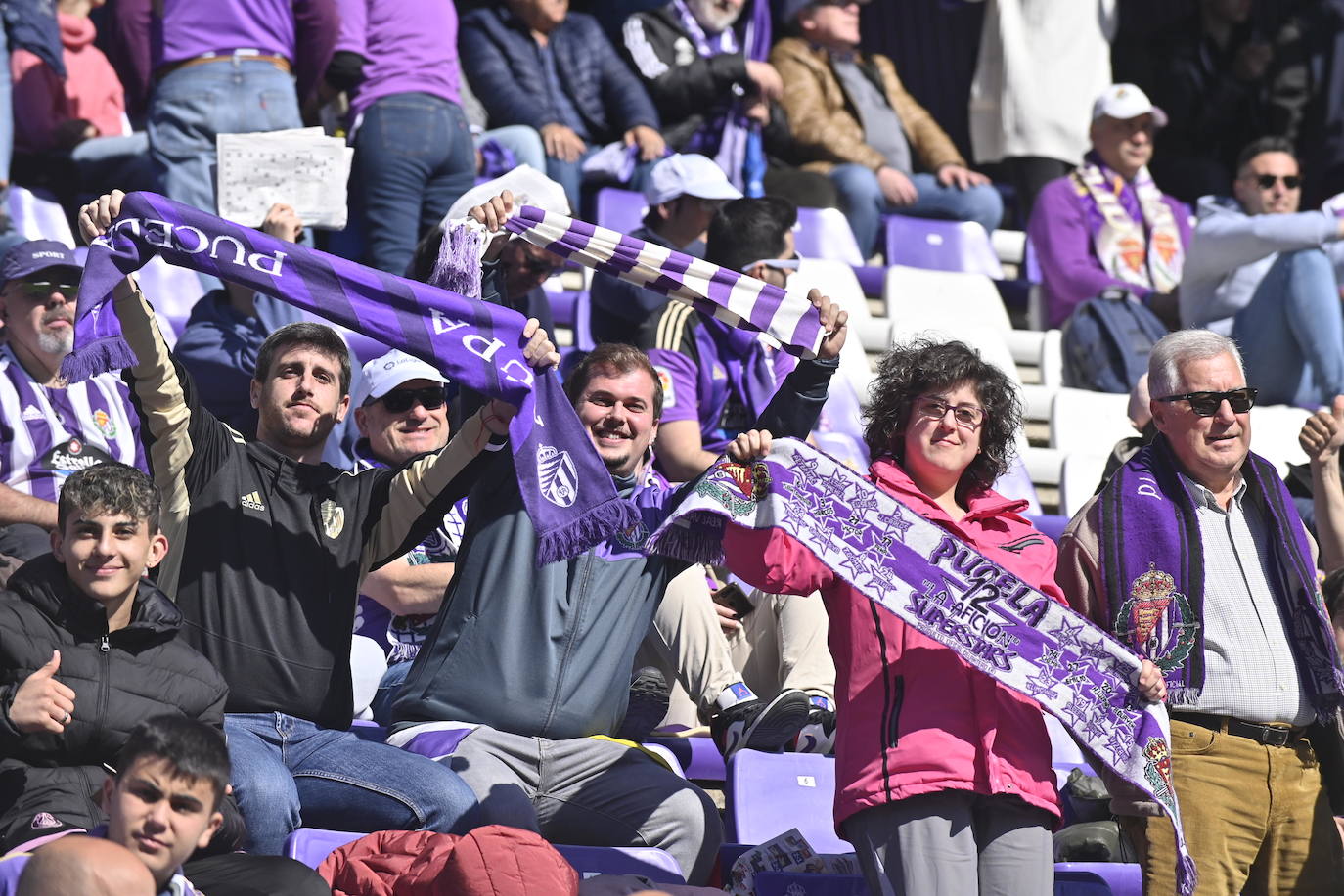 Búscate en la grada del estadio José Zorrilla (3/4)