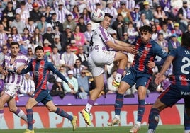 El Real Valladolid alcanza el coliderato tras su cuarta victoria seguida