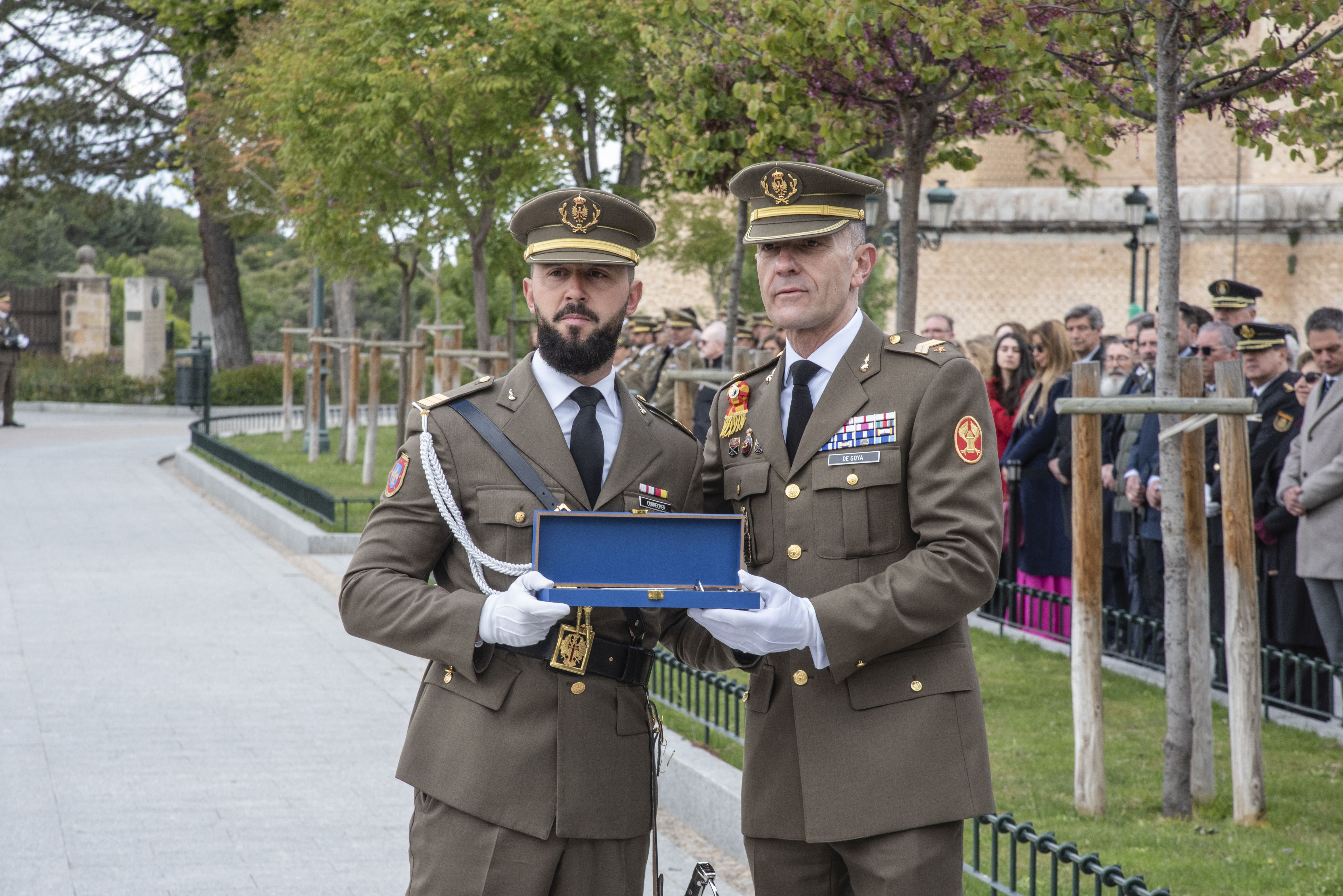 El homenaje a Daoiz y Velarde, en imágenes