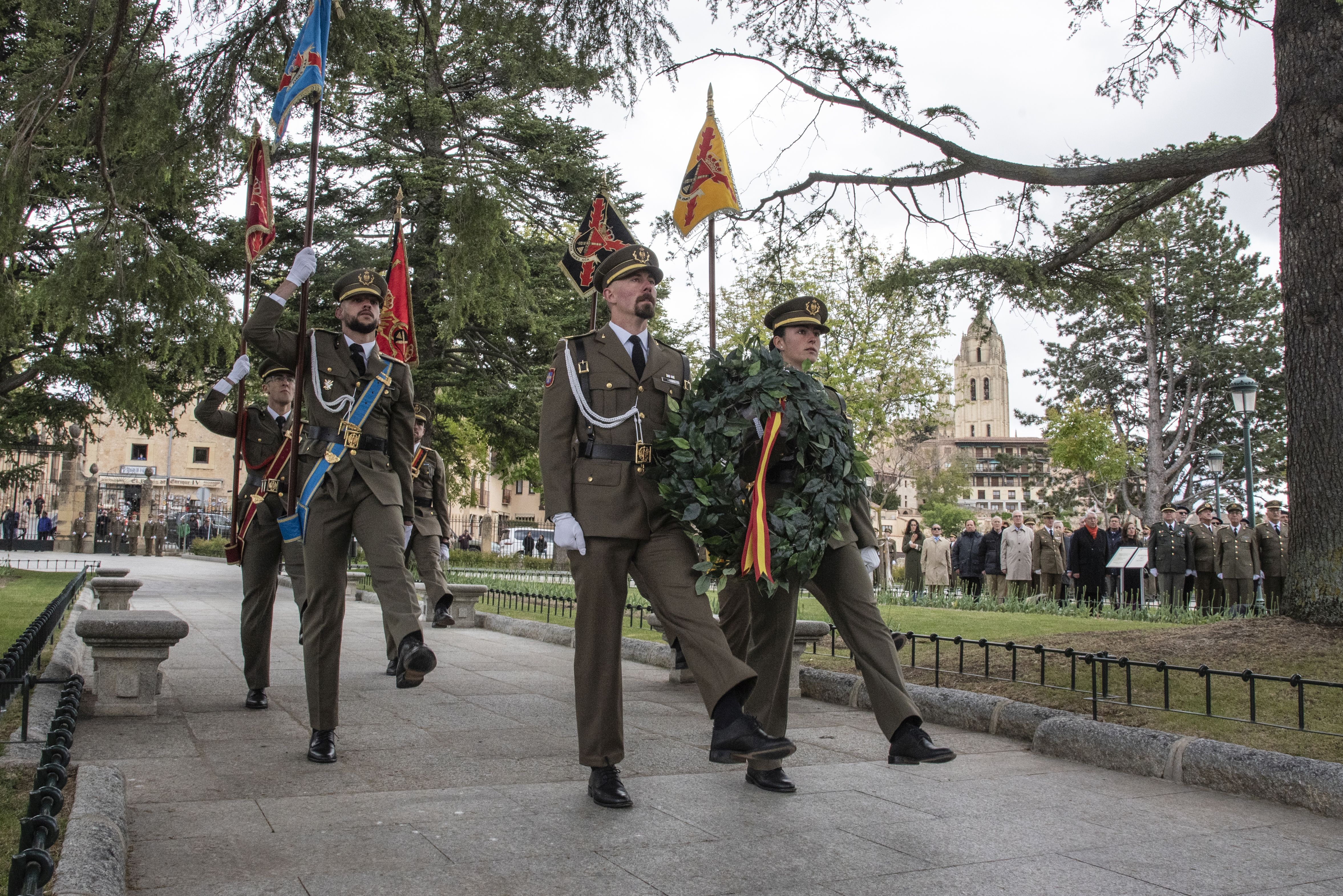 El homenaje a Daoiz y Velarde, en imágenes