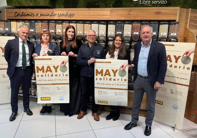 Pablo Louro, Mª Teresa Pérez y Melisa Pagliaro (Gadisa), Iván Martínez (Banco de Alimentos) y Lucía Santos y José Luis Fernández Astray (Gadisa).