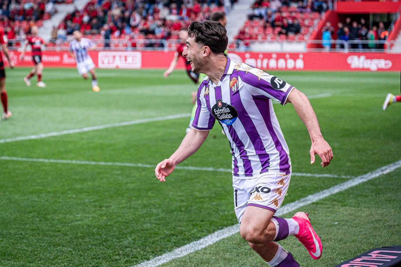 Imágenes del partido del Real Valladolid contra el Mirandés