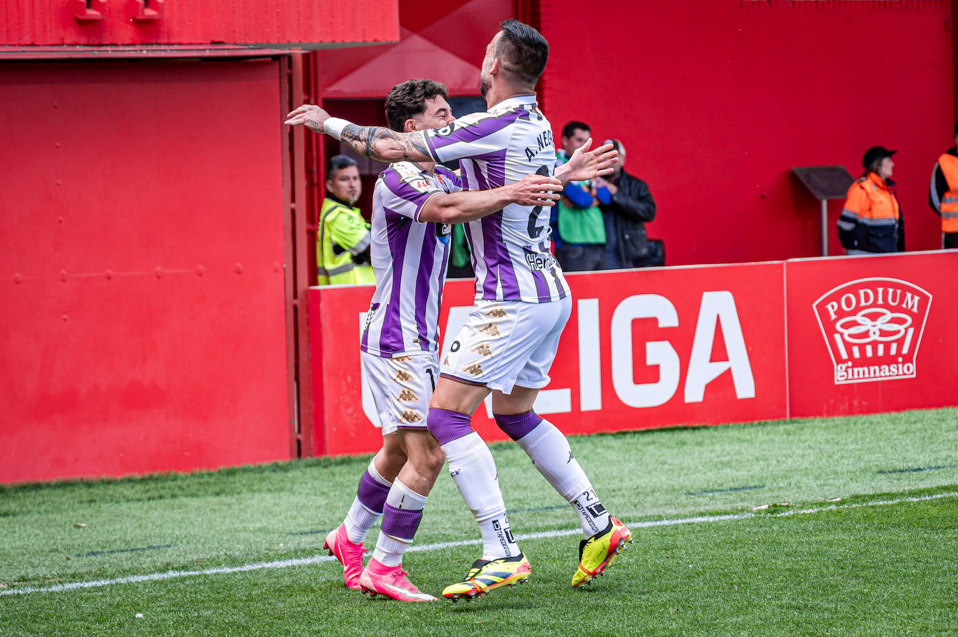 Imágenes del partido del Real Valladolid contra el Mirandés