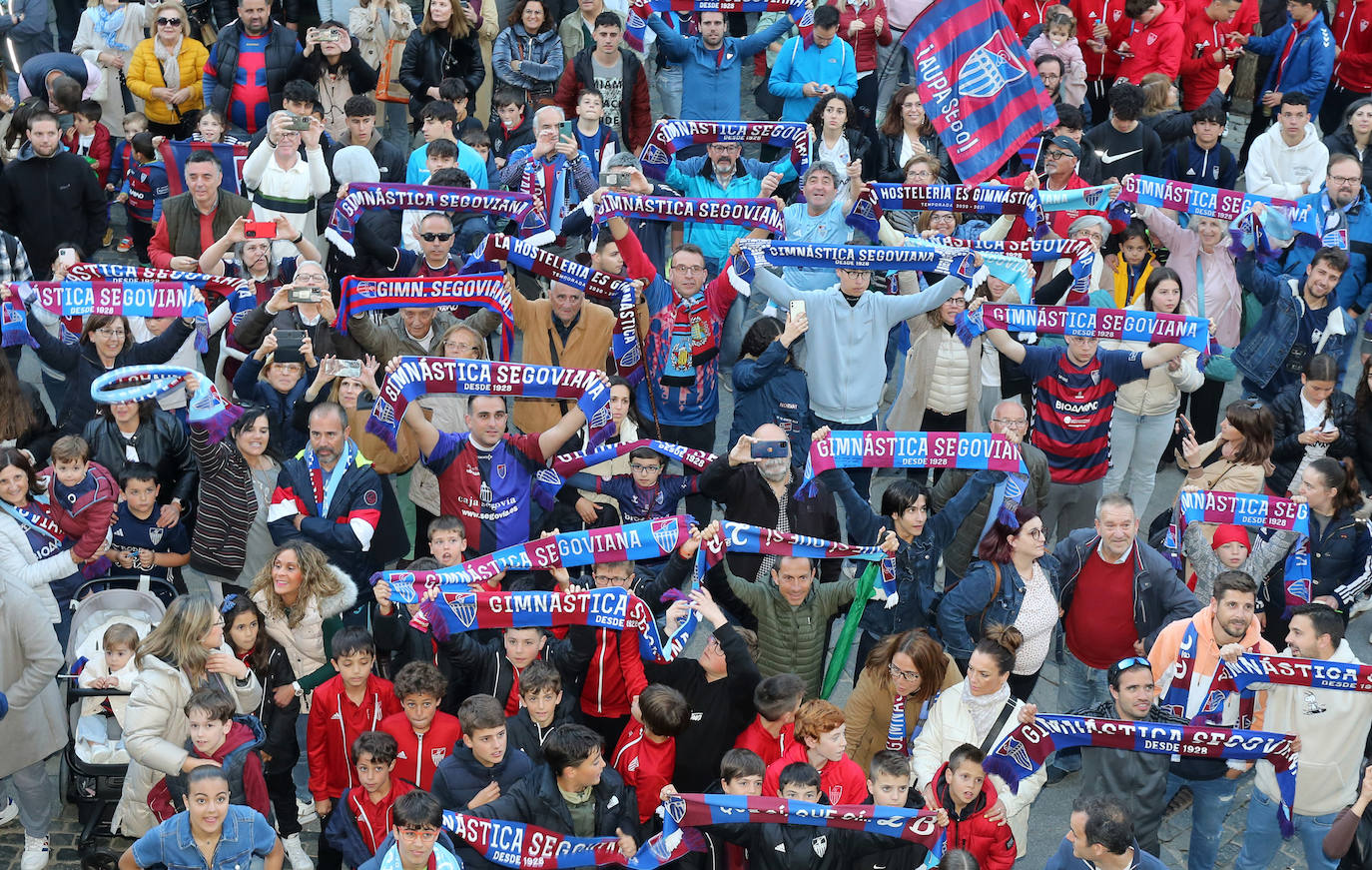 Las fotos de la celebración de la Segoviana en la Plaza Mayor