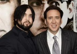 Weston junto a su padre, Nicolas Cage.
