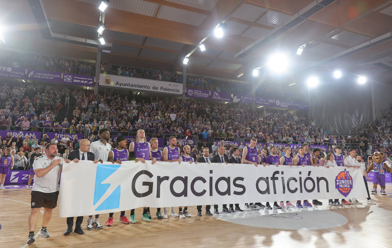 El Pabellón de Palencia se despide de la ACB con una derrota