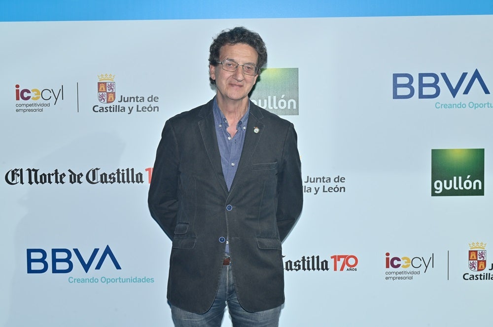 José Luis Lara.