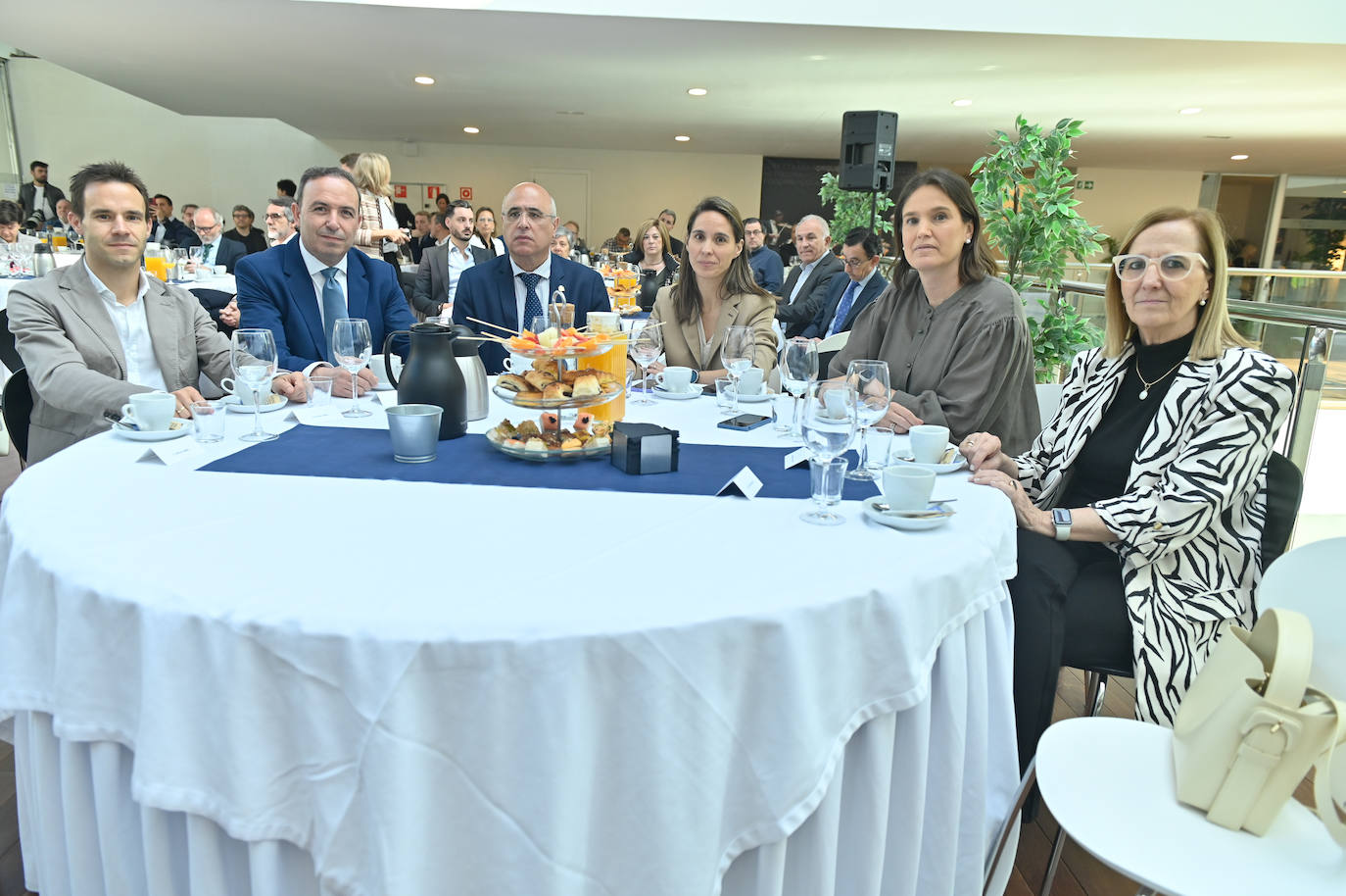 Antonio Ibáñez, Víctor Alonso, Jacinto Canales, Aleida Alcalde, Isabel Ibáñez y María Jesús Lafuente. 