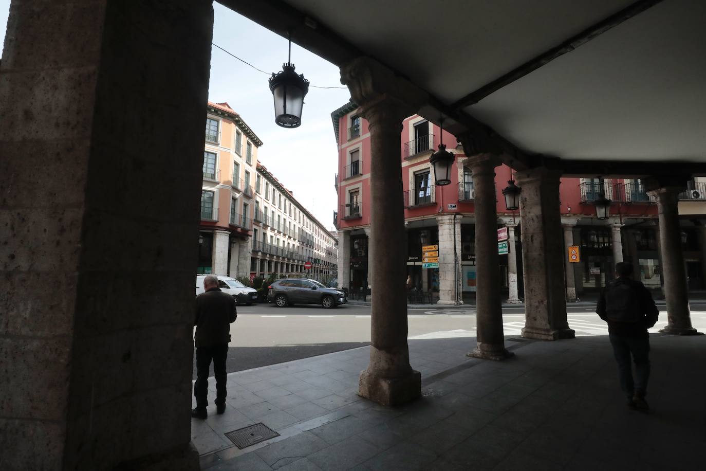 Un paseo por la plaza del Ochavo de Valladolid