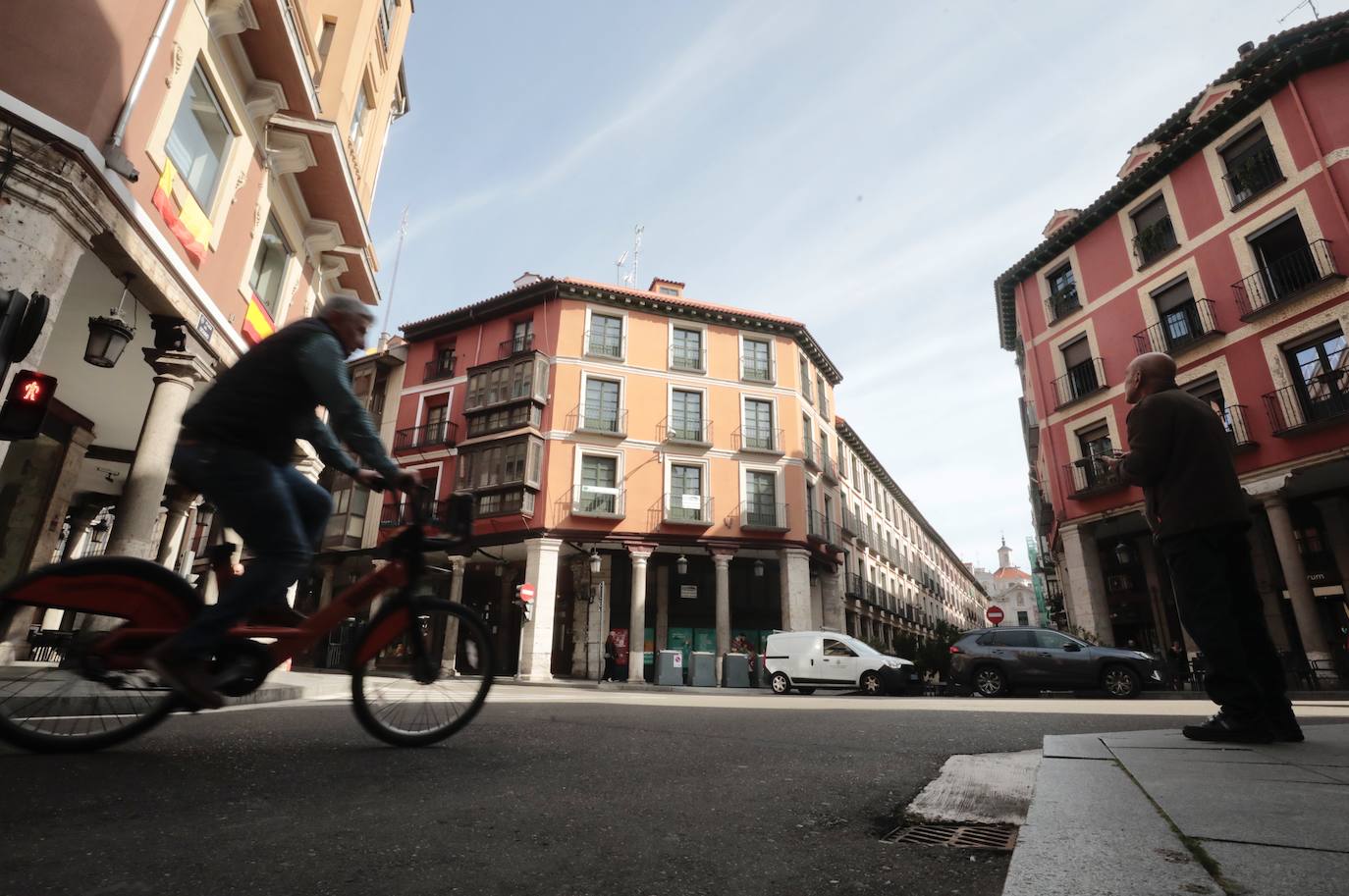 Un paseo por la plaza del Ochavo de Valladolid