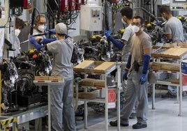 Trabajadores de la factoría de Montaje de Renault en una imagen de archivo.