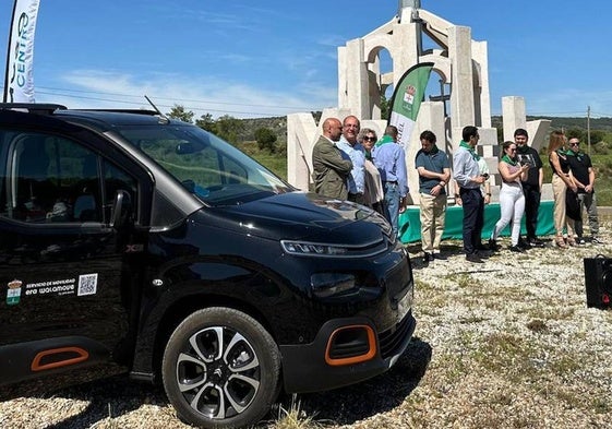 Presentación del vehículo eléctrico.