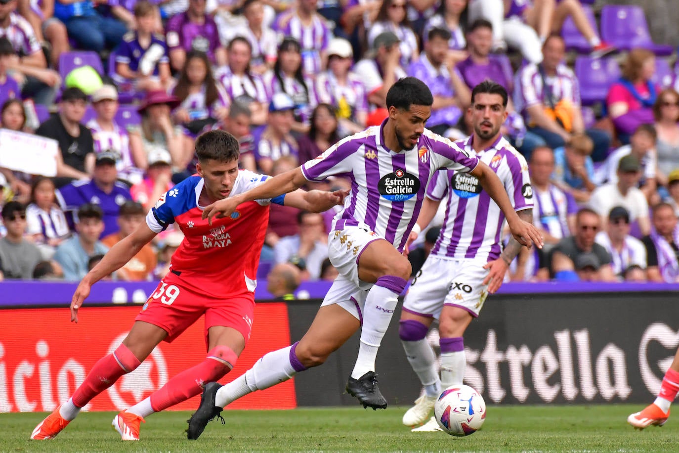 Las imágenes del partido entre el Real Valladolid y el Espanyol