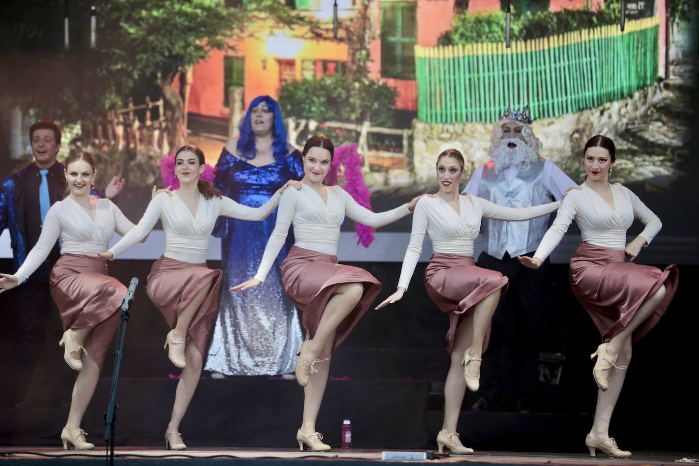 Las imágenes de la celebración de la fiesta de la zarzuela en la Plaza Mayor