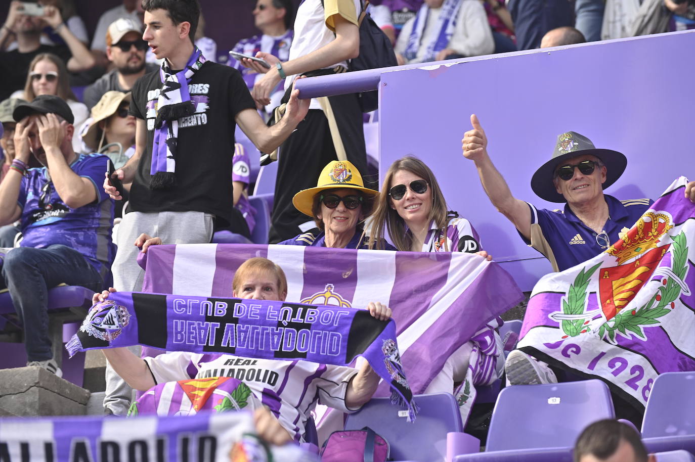 Búscate en la grada del estadio José Zorrilla (3/4)