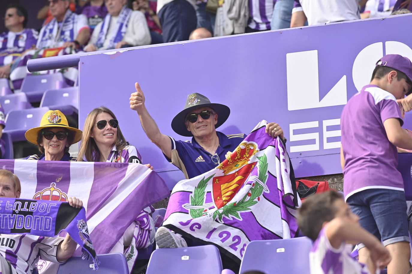 Búscate en la grada del estadio José Zorrilla (3/4)