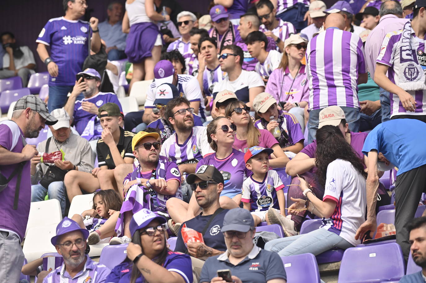 Búscate en la grada del estadio José Zorrilla (4/4)