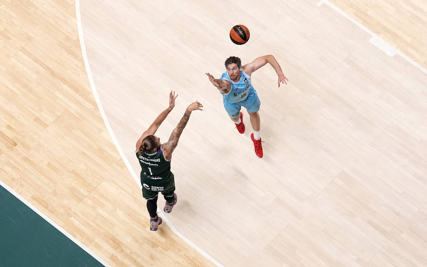 Emocionante ovación al Zunder en su último partido en ACB