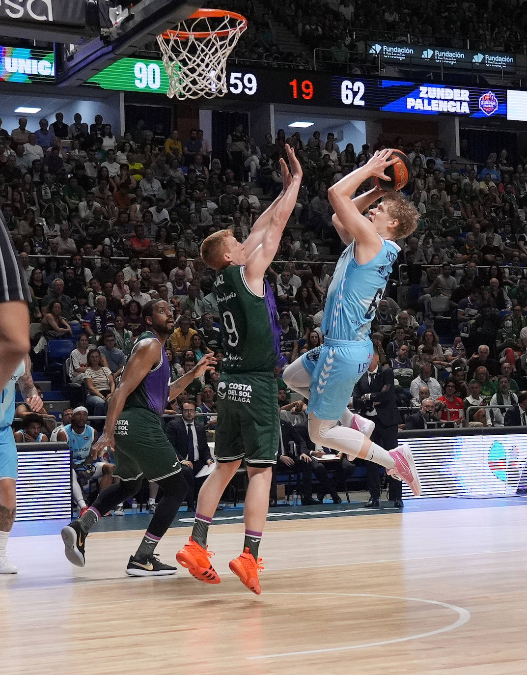 Emocionante ovación al Zunder en su último partido en ACB