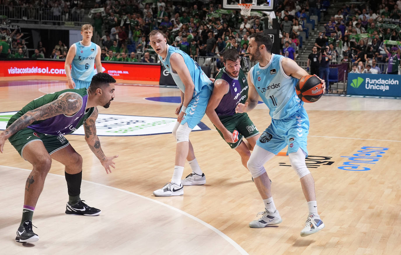 Emocionante ovación al Zunder en su último partido en ACB