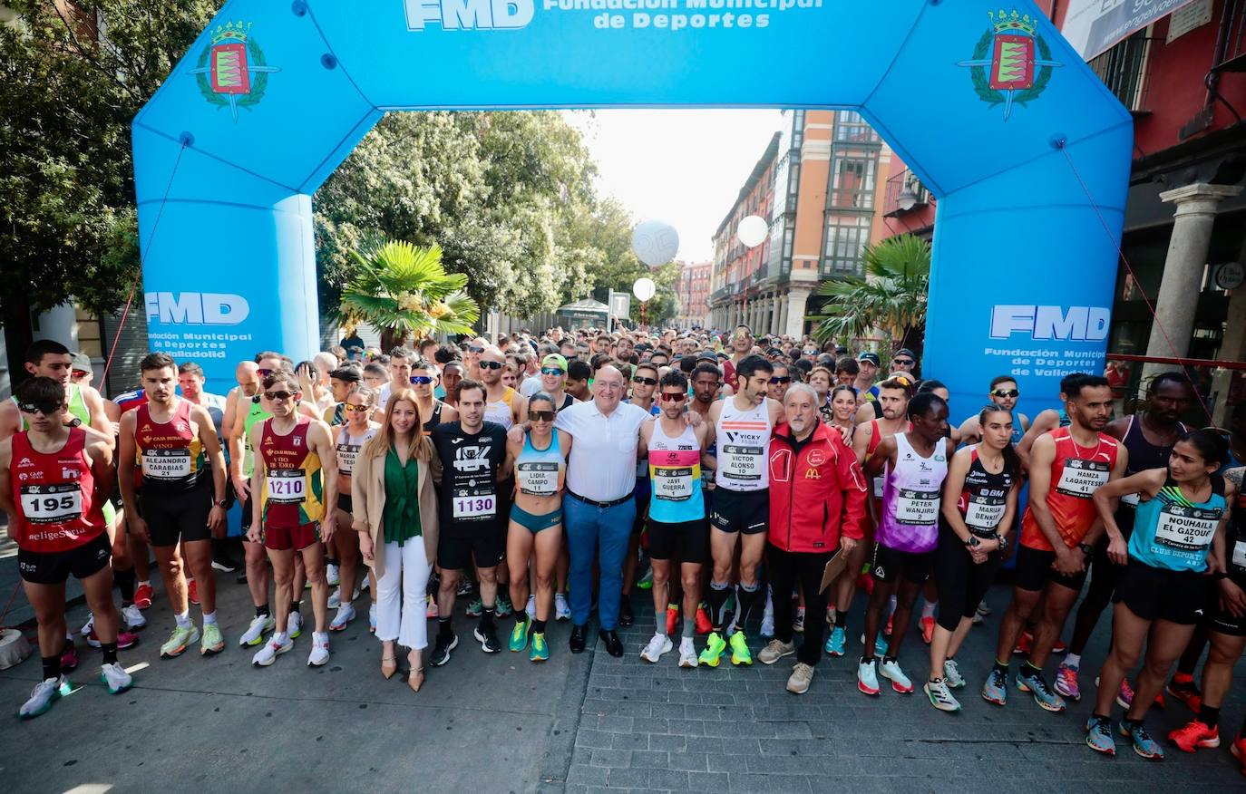 Un millar de participantes se suma a la I Carrera de las Familias de Valladolid (1/2)