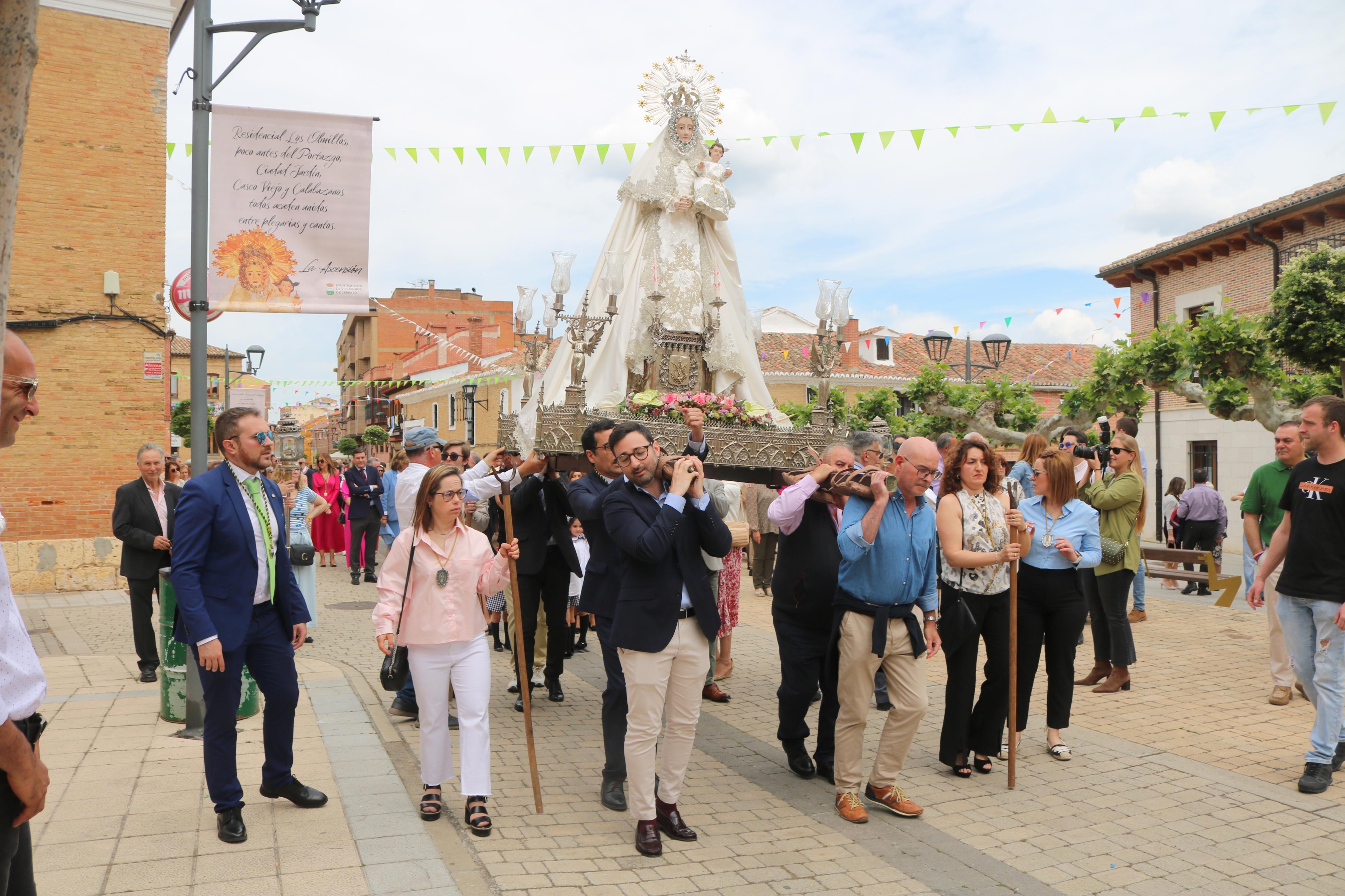 Villamuriel de Cerrato se rinde a la Virgen del Milagro