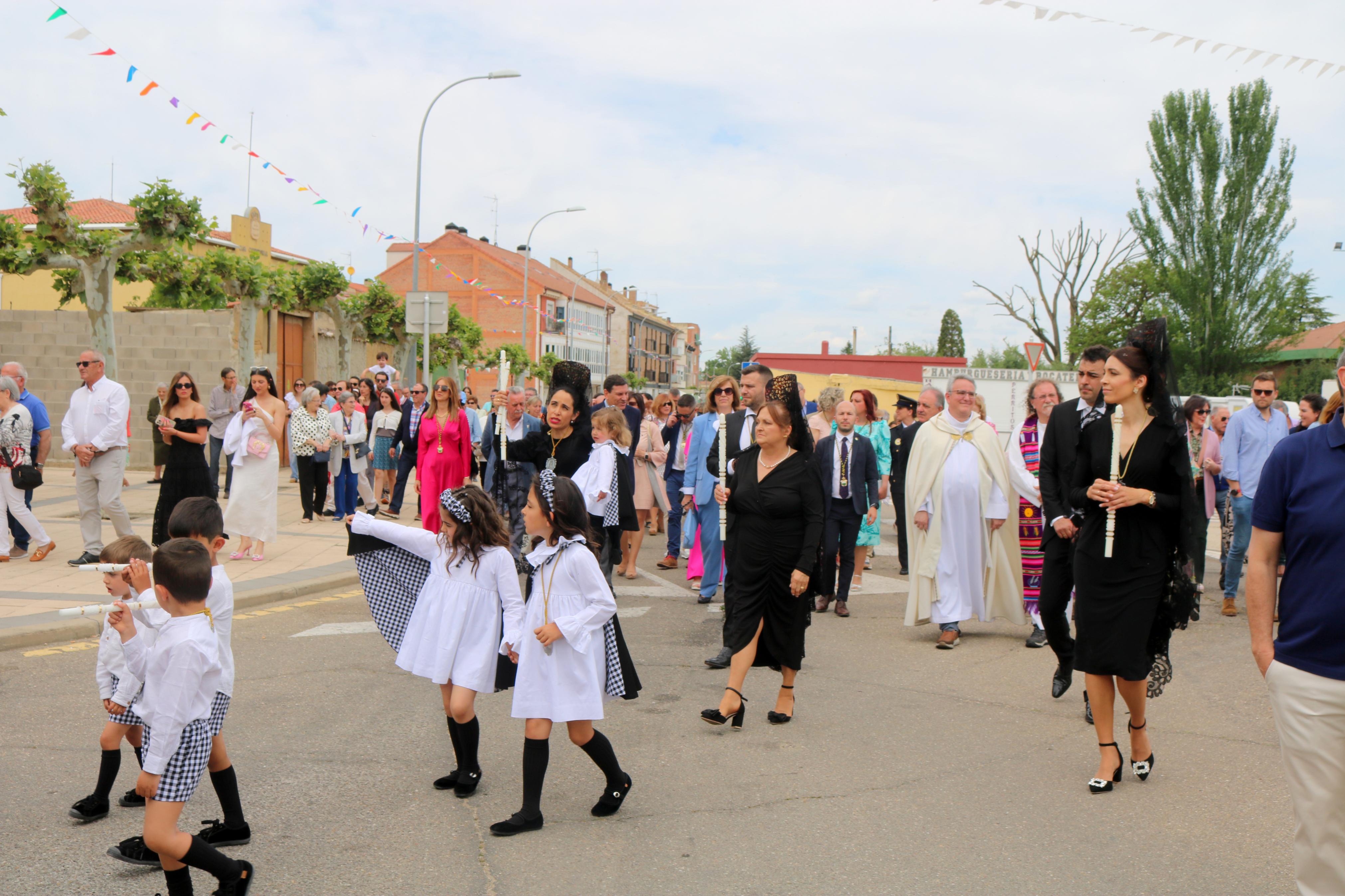 Villamuriel de Cerrato se rinde a la Virgen del Milagro