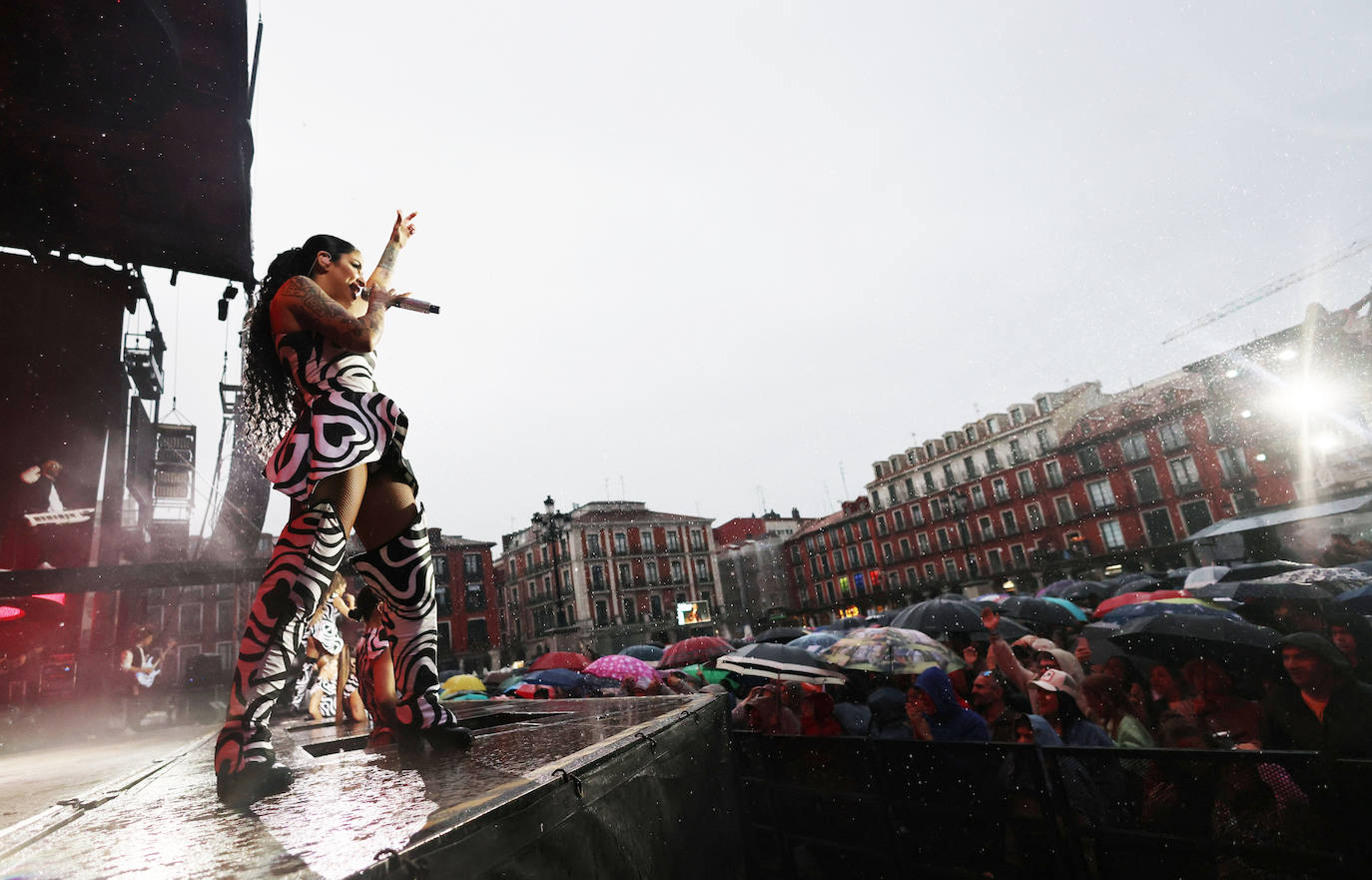 Las imágenes del concierto de la orquesta Panorama en la Plaza Mayor