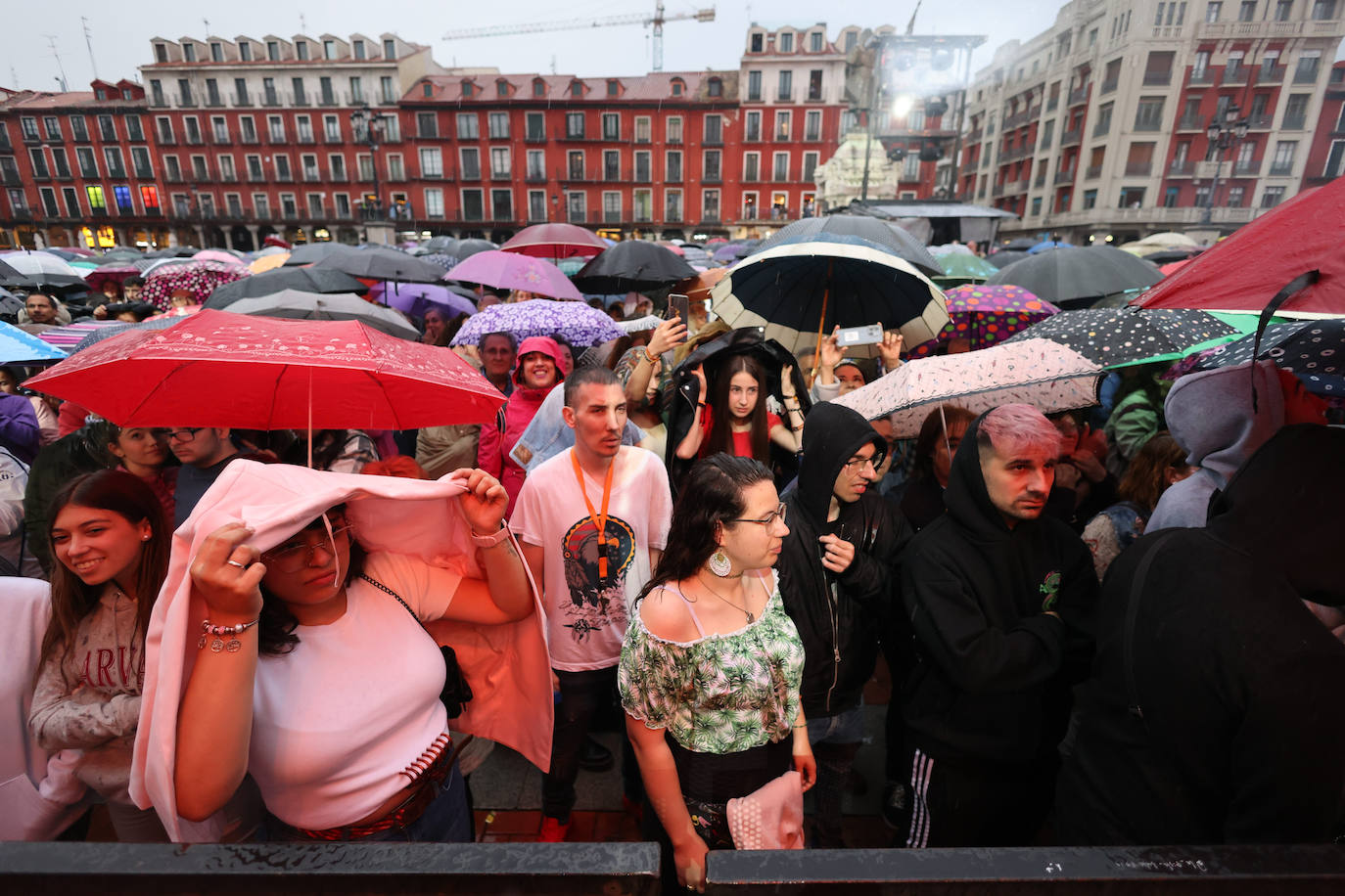 Las imágenes del concierto de la orquesta Panorama en la Plaza Mayor