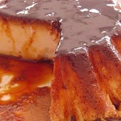 Flan de huevo caramelizado