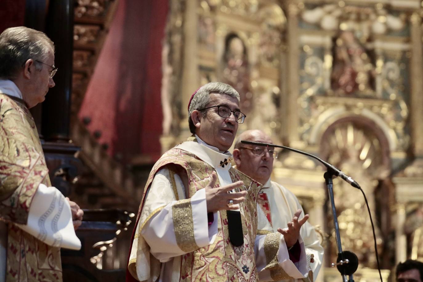 Ofrenda floral, misa y procesión en San Pedro Regalado