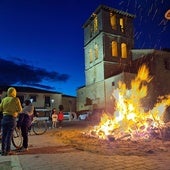 Villabrágima inicia la festividad de san Isidro con la tradicional hoguera