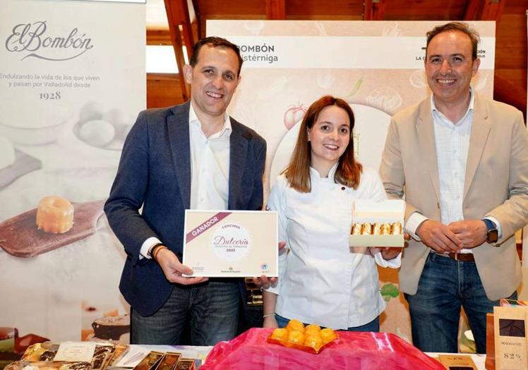 Inés Hernández, de la confitería El Bombón de Valladolid, ganadora del Primer premio del concurso Dulceria 2023.