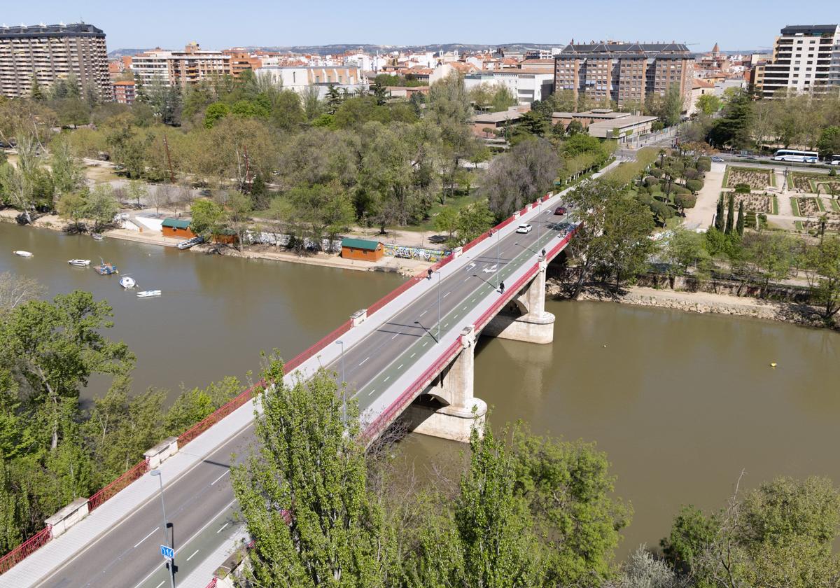 Vista del puente de Poniente.