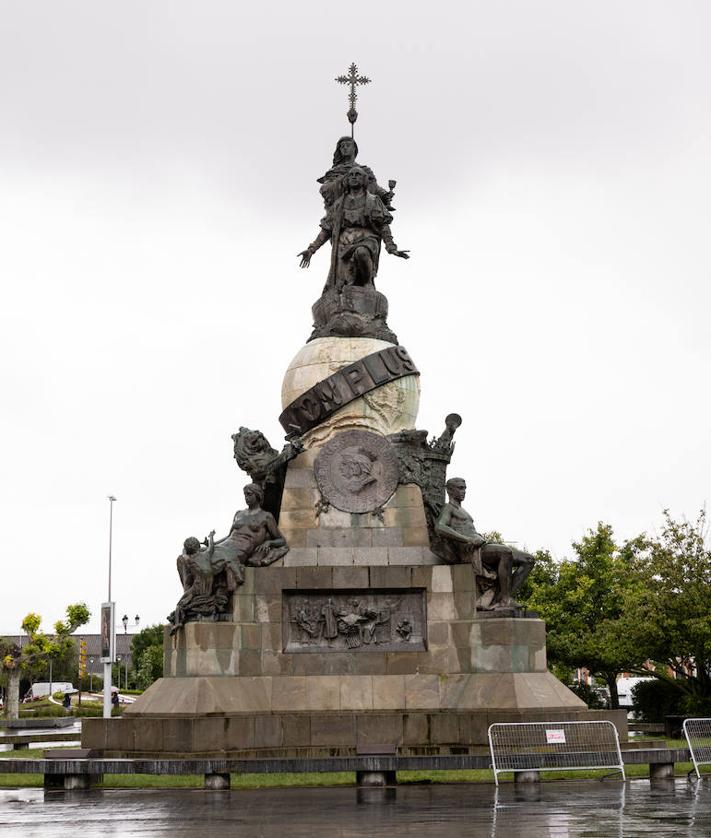 Imagen secundaria 2 - 'Baile en bronce', la estatua de Zorrilla y la de Colón.