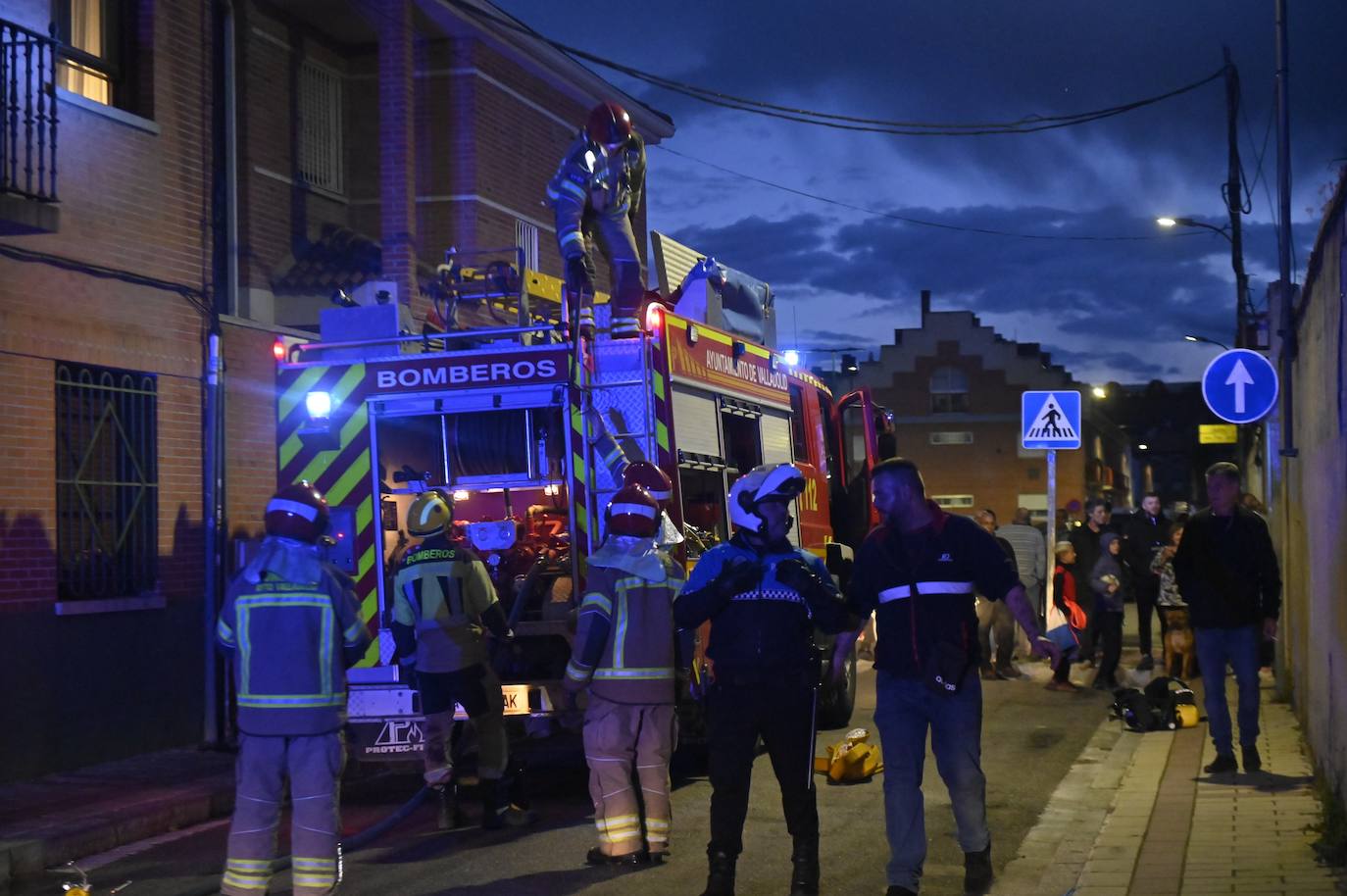 El incendio mortal en el barrio Belén, en imágenes