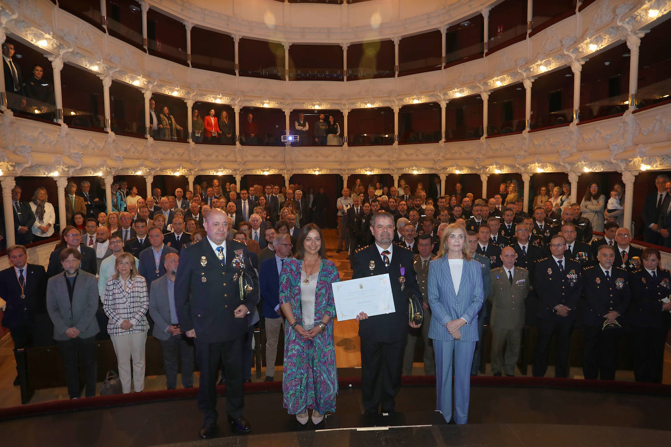 Medalla de Oro de Palencia para la Policía Nacional