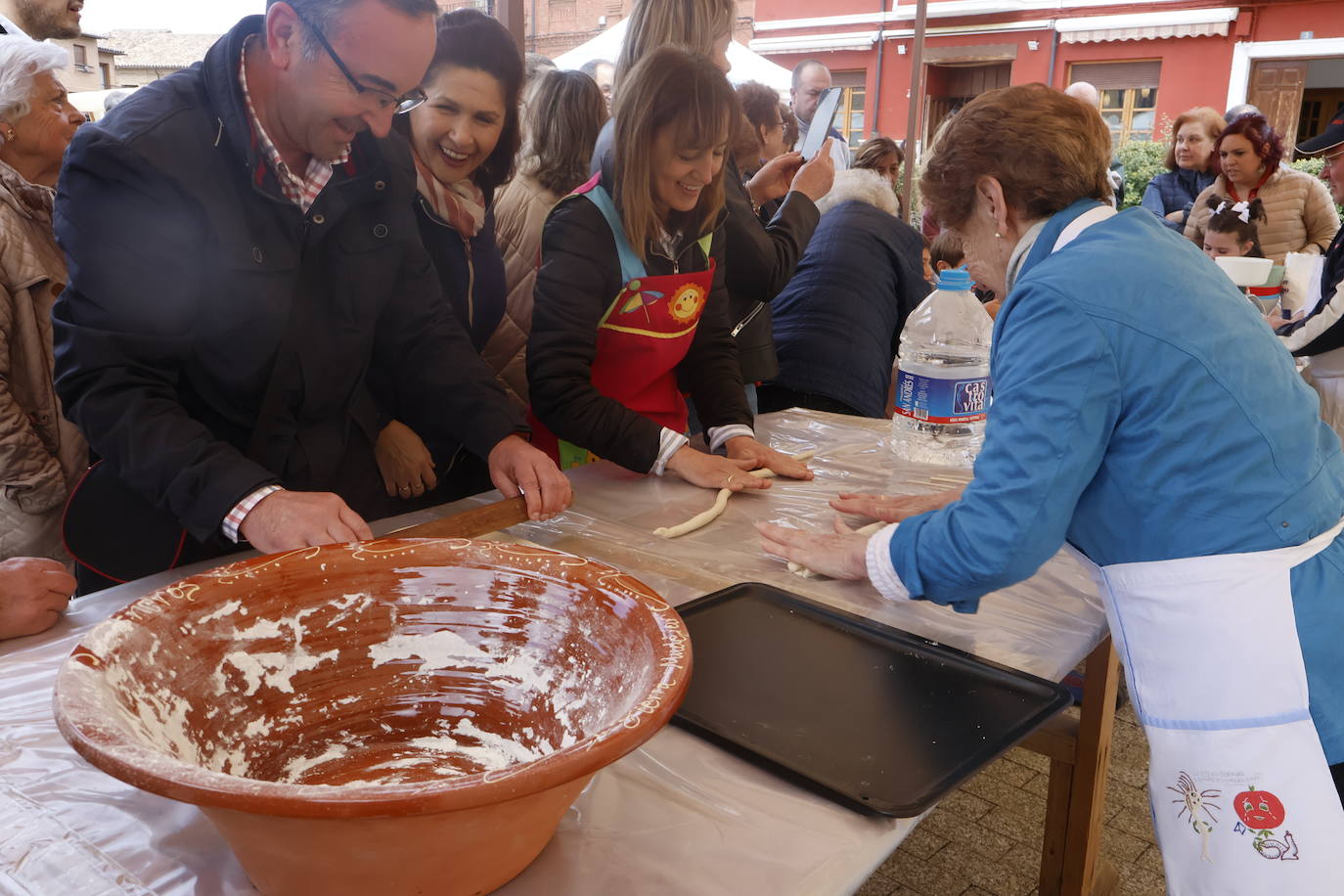 Cisneros rememora el oficio de los panaderos