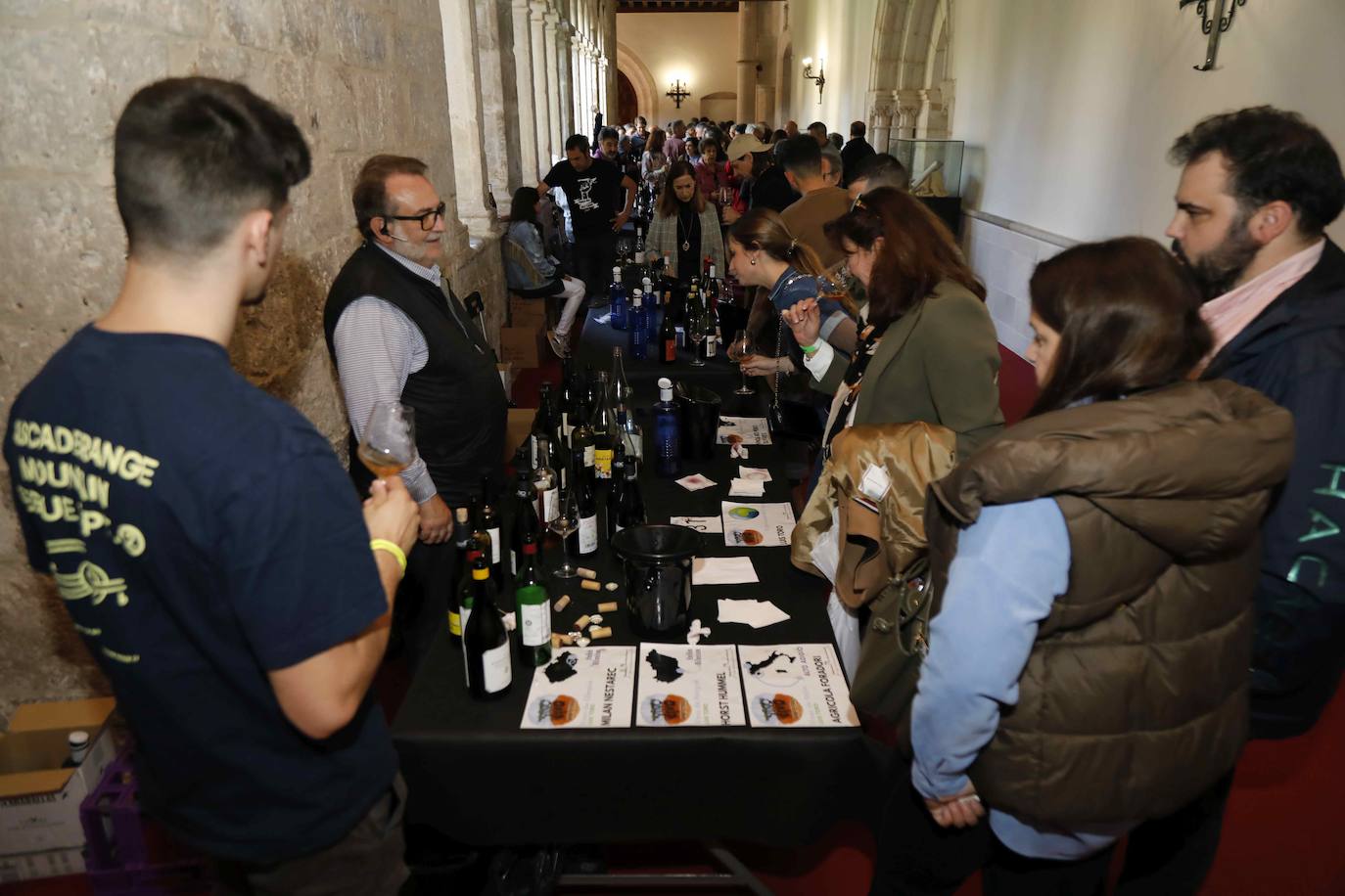 El I Salón Internacional del Vino en Peñafiel, en imágenes