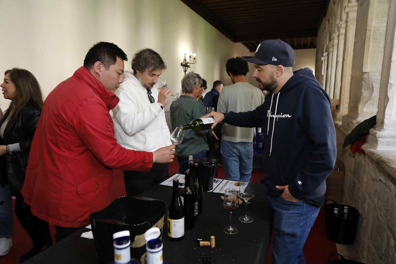 El I Salón Internacional del Vino en Peñafiel, en imágenes