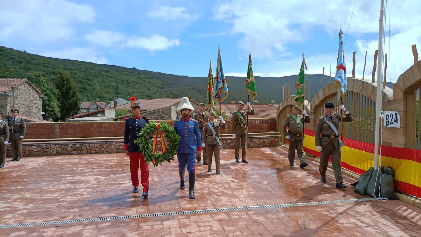 Brañosera rinde homenaje a la bandera de España